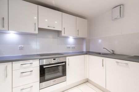 2 bedroom ground floor flat to rent - Photo 5