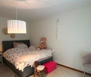 Appartement te huur in Sint-Kruis voor € 870 met 2 slaapkamers - Photo 4