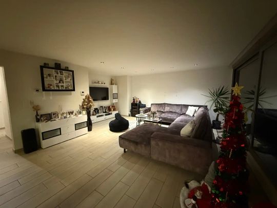 appartement met ruim terras te Merchtem centrum - Photo 1