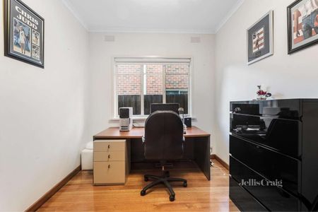 20 Barrington Street, Bentleigh East - Photo 2