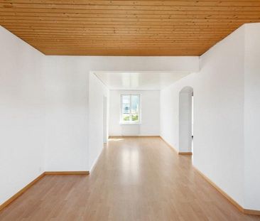 grosszügige 3.5 Zimmer-Wohnung - an sonniger, Lage mit Seeblick - Photo 2