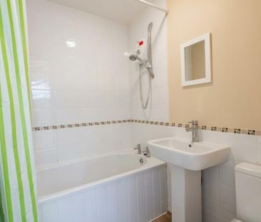 1 bedroom ground floor maisonette to rent - Photo 5