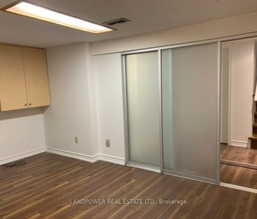 For Lease - 178 Coleman Avenue Unit# Front unit with basement, Toro... - Photo 3