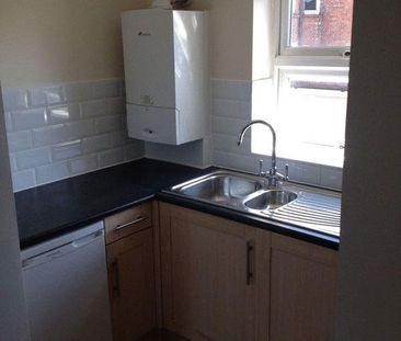 1 Bed Flat, Bartley Court, BS5 - Photo 2