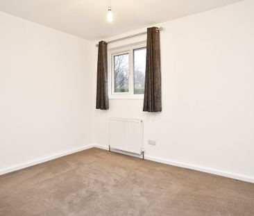 Lincoln Grove, Harrogate - Photo 3