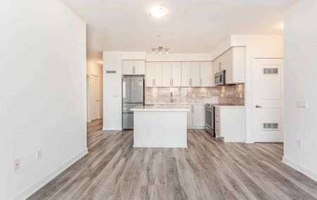 For Lease - 4699 Glen Erin Drive Unit# 909, Mississauga, Ontario - Photo 4