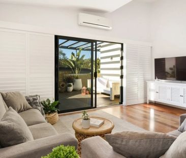 Boasting a pristine village location - Fully Furnished - Photo 1
