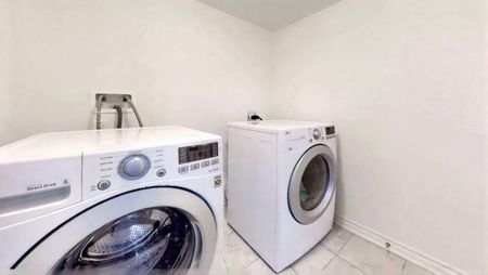 For Lease - 45 Heron Park Place Unit# 7, Toronto, Ontario - Photo 3