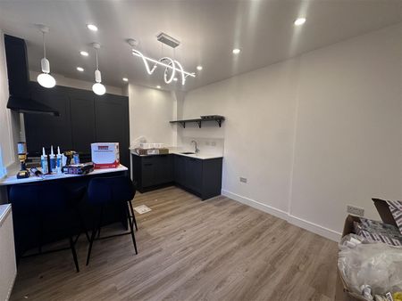 Ninian Road, Cardiff - Photo 3