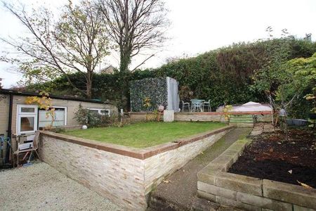 Kingsdale Crescent, Bradford, BD2 - Photo 3