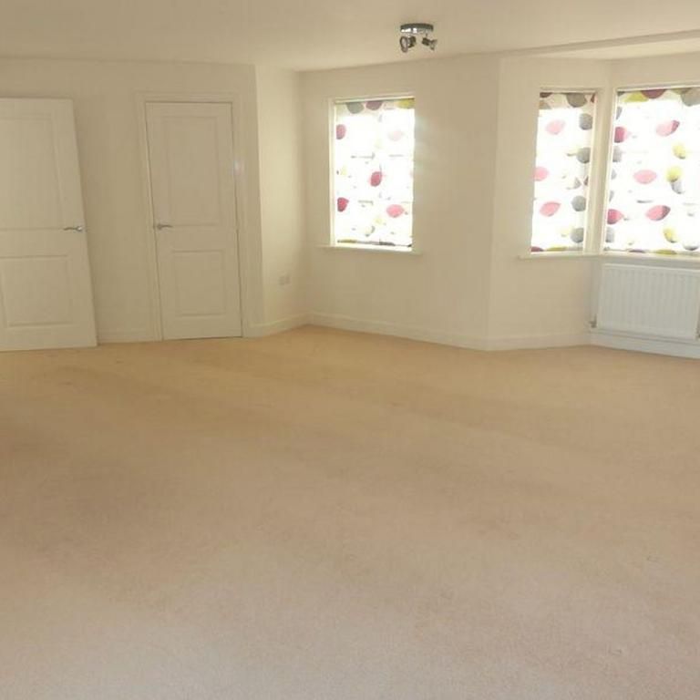 3 bedroom detached house to rent - Photo 1