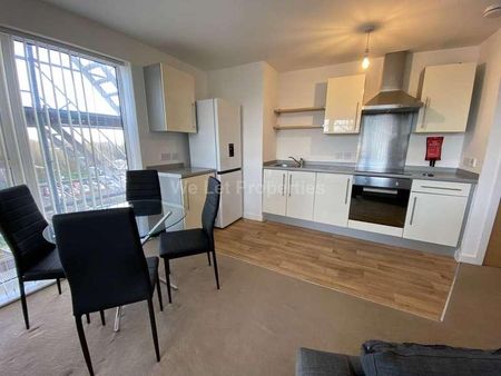 Ladywell Point, Pilgrims Way, M50 - Photo 5