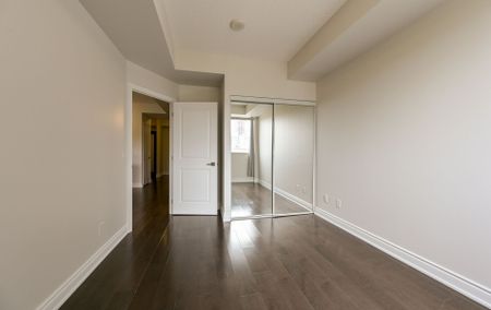 For Lease - 23 Glebe Road Unit# 323, Toronto, Ontario - Photo 3