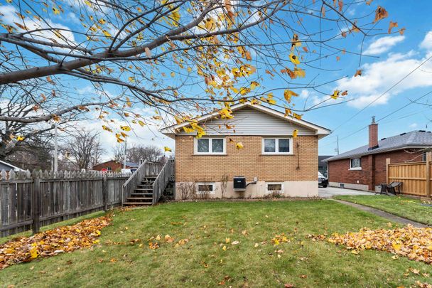 For Lease - 517 Mohawk Road Unit# Main, Hamilton, Ontario - Photo 1