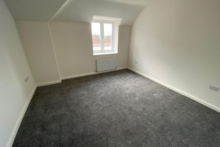 Walks View Court, Birch Tree Close, Kings Lynn - Photo 2