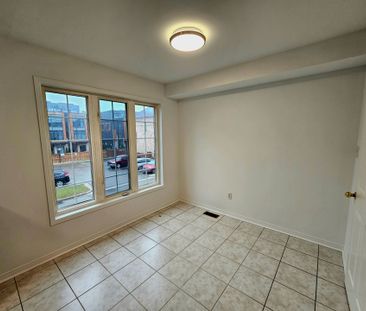 For Lease - 30 Axelrod Avenue, Brampton, Ontario - Photo 6