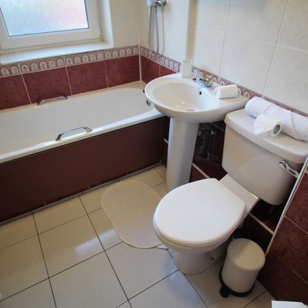 Flat 27, Samara Plaza, LS2 9DU, Leeds - Photo 4