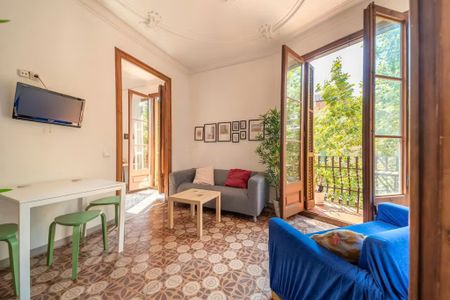 Carrer del Comte dUrgell, Barcelona, Catalonia 08011 - Photo 2