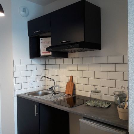 Location Appartement 1 pièce 19m² LA ROCHELLE 17000 - Photo 4