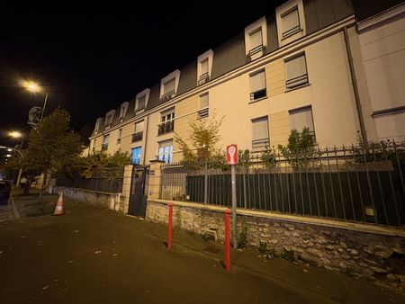 MELUN - 5 mins à pieds de la gare RER - Photo 3