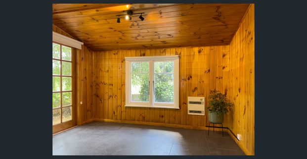 Rural oasis only 10 mins from CBD - Photo 1