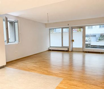 Grosse und neuwertige 3.5-Zimmer-Wohnung zu vermieten - Foto 3