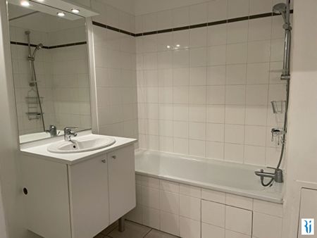 Location Appartement 4 pièces 82m² - Photo 4