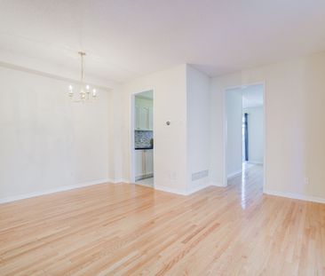 For Lease - 30 London Pride Drive, Richmond Hill, Ontario - Photo 5