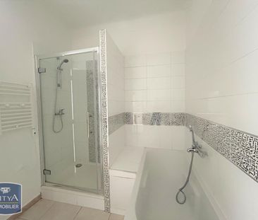 Location Appartement 3 pièces 69m² AVIGNON 84000 - Photo 2
