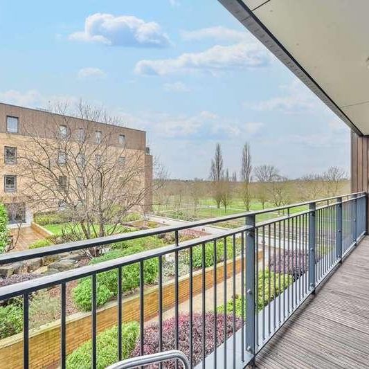 Meadowside, Kidbrooke, SE9 - Photo 1