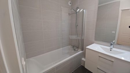 location Appartement F2 DE 61.5m² À BOULOGNE - Photo 4