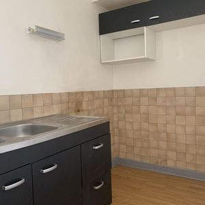 Appartement T2 à louer 2 pièces - 37,24 m2 ISSOUDUN - 36 - Photo 2