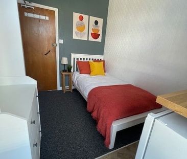 Room in a Shared House, Prospect Street, RG1 - Photo 3