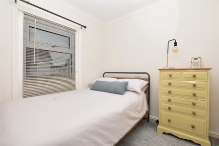 2 bedroom house to rent - Photo 3