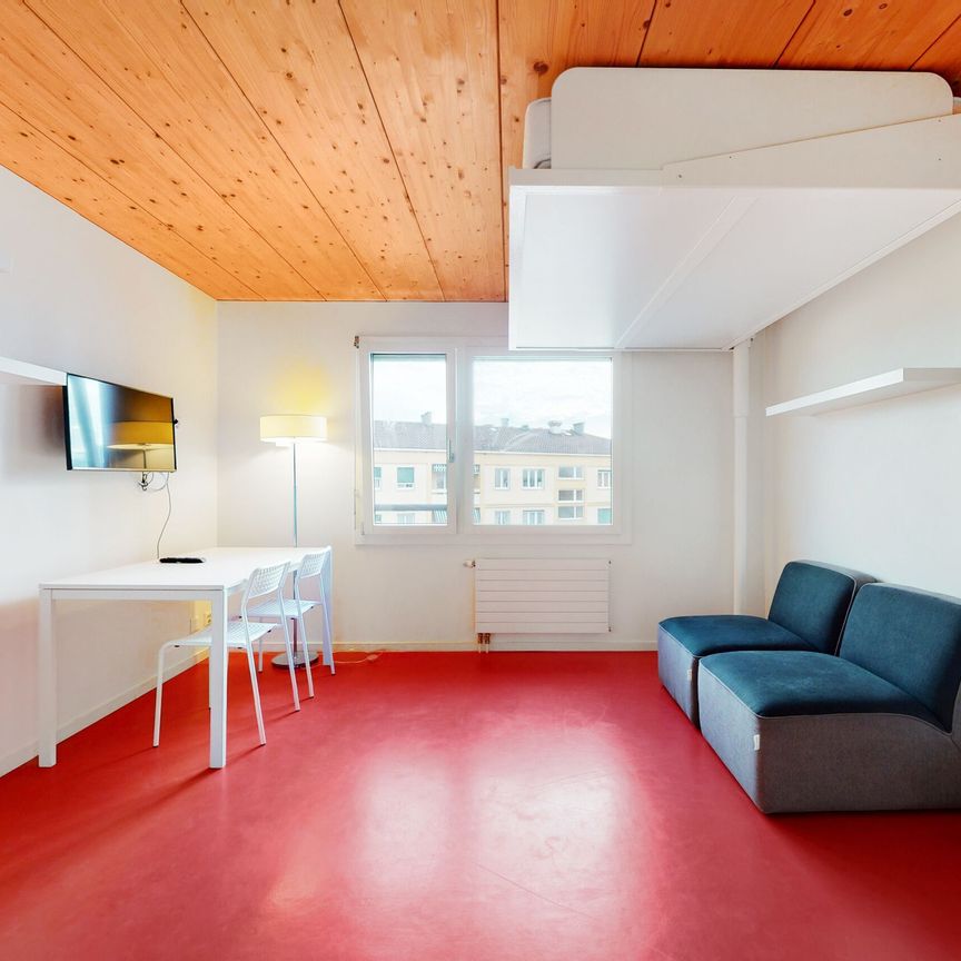 À deux pas de la gare - Studio meublé - Photo 1