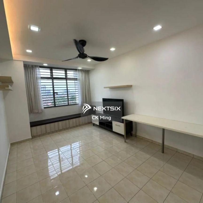 Indah Court Apartment - Foto 1