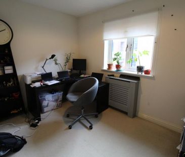 3 bedroom terraced house to rent - Photo 6