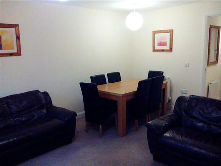 4 bedroom townhouse to rent - Photo 4