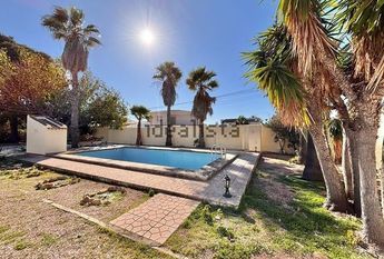 Alquiler de casa o chalet independiente en Calle Galicia