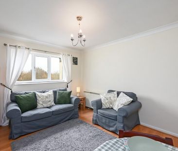 1 bedroom flat to rent - Photo 5