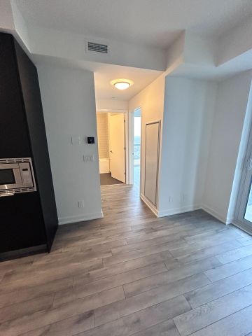 For Lease - 3071 Trafalgar Road Unit# 1410, Oakville, Ontario - Photo 2