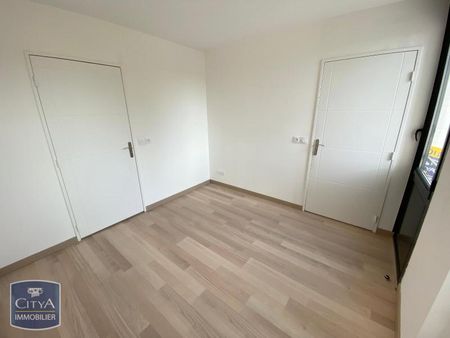 Location Appartement 2 pièces 40m² ST CYR SUR LOIRE 37540 - Photo 3