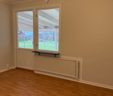 Ängvägen, Åsbro - Foto 2