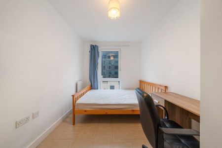 3 bedroom apartment to rent - Photo 4