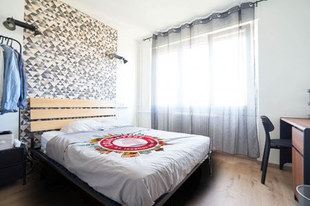 JEANNE D'ARC P Roommate 5 Bedrooms at Nancy - Photo 3