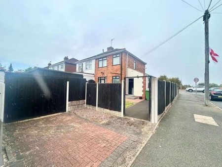 Bradley Lane, Bilston, WV14 - Photo 4