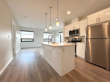 For Lease - 144 Watson Road Unit# 301, Guelph, Ontario - Photo 4