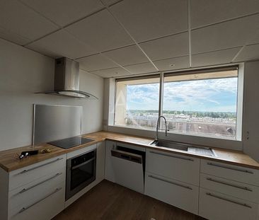 Location Appartement 4 pièces 94m² ANGERS 49100 - Photo 2