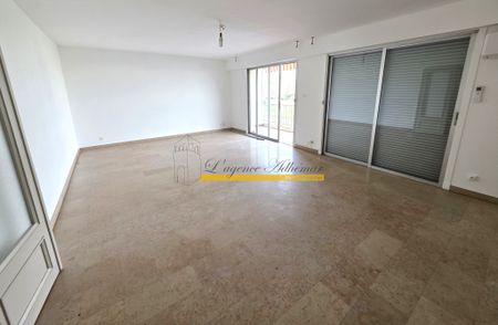 Location Appartement 5 pièces 133m² MONTELIMAR 26200 - Photo 2