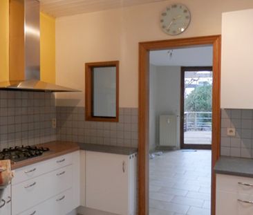 A la recherche d’un bien en plein centre de Namur, combinant access... - Photo 3